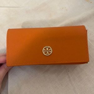 Tory Burch glasses case